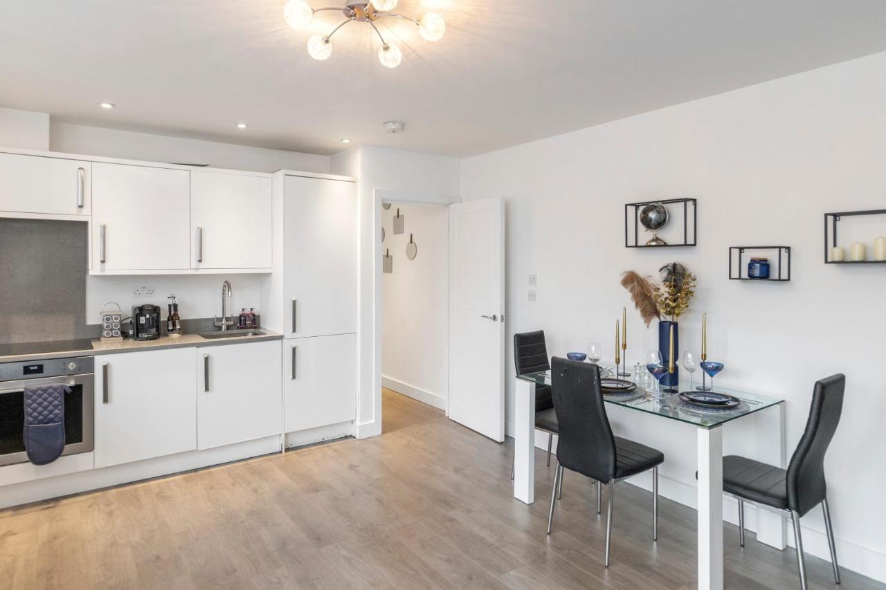Modern Flat In Central Golders Green ロンドン エクステリア 写真
