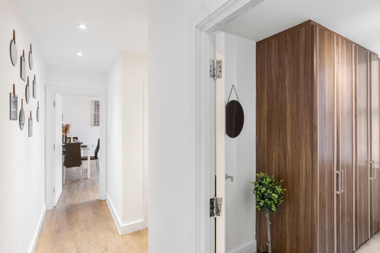 Modern Flat In Central Golders Green ロンドン エクステリア 写真