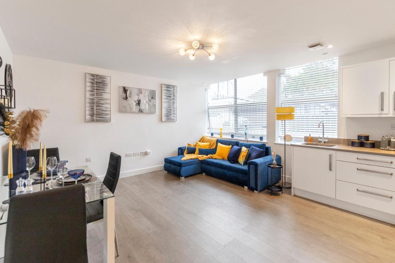 Modern Flat In Central Golders Green ロンドン エクステリア 写真